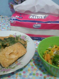 Foto resep Gorengan bayam+sayur tumis sederhana