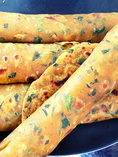 A picture of Soft Methi Thepla | Gujarati thepla | Fenugreek thepla | Lunchbox Recipe | Picnic Recipe -.