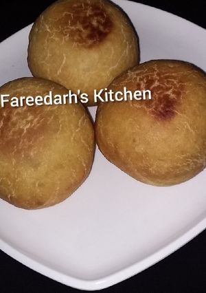 A picture of Egg balls.