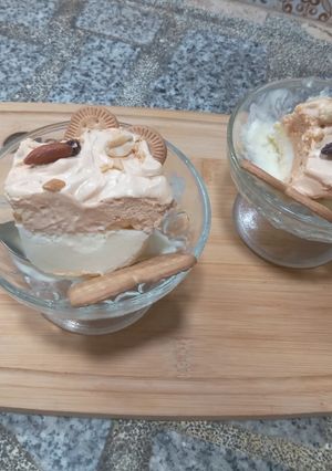Una foto de Helados de Vainilla y Dulce de Leche