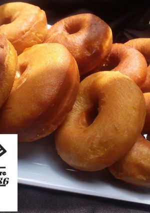 A picture of Plain Doughnut.