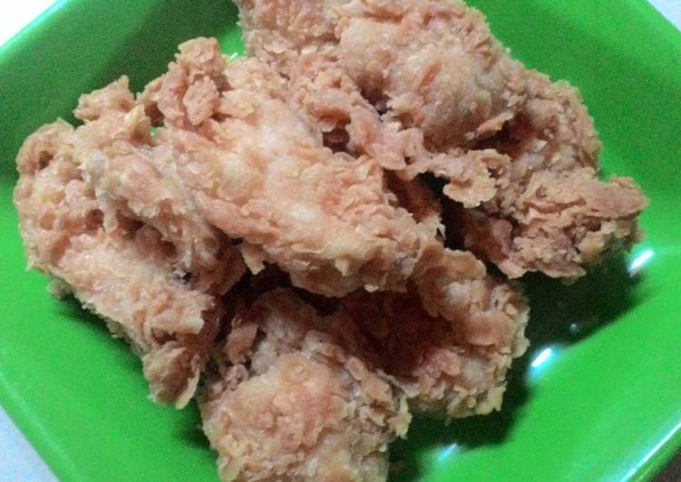 Langkah Mudah untuk Menyiapkan Ayam goreng renyah ala KFC anti gagal yang Enak