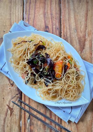 Foto resep Bihun Goreng Jamur Kuping