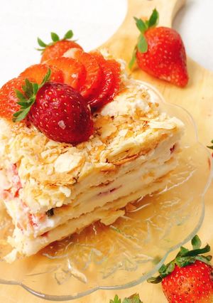 Foto resep Dessert strawberry cheese cake (no bake)