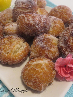 Una foto de Buñuelos de limón