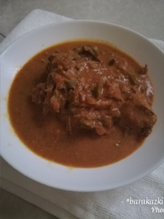 A picture of Creamy chicken curry.