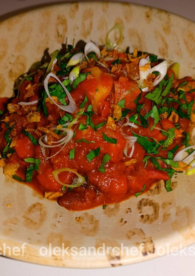 Баранина🐏 тушкована з бобами та картоплею/Lamb stewed with beans and potatoes