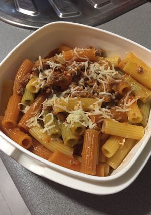 Foto principal de Macarrones con tomate y carne picada