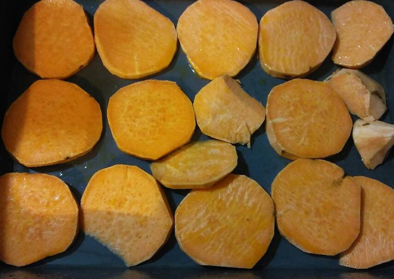 Camote dulce en el horno