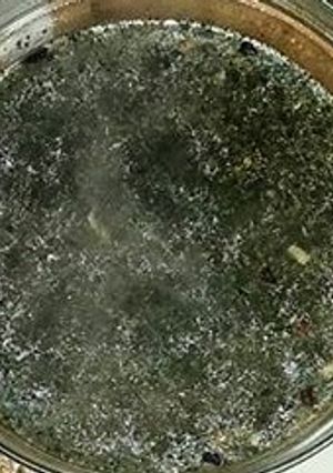 صورة لوصفة ملوخيه بشوربه اللحمة تحفه