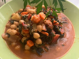 Potaje de Garbanzos con Acelgas Rojas