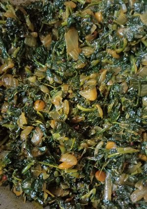 அரைக்கீரை பொரியல்(araikeerai poriyal recipe in tamil) செய்முறை முக்கிய புகைப்படம்