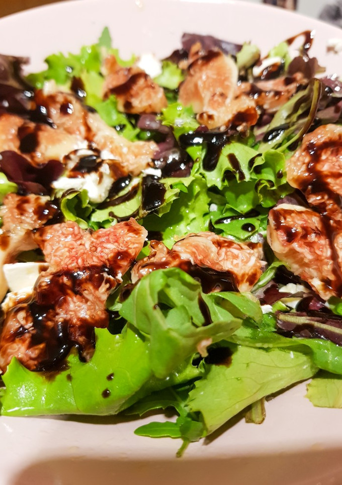 Una foto de Ensalada de higos