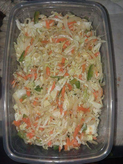 A picture of 3 colour mix veggies salad.
