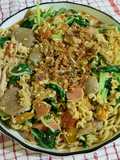 Mie dog dog ala AA' burjo
