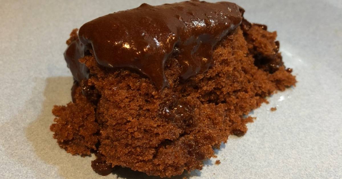 Quick chocolate fudge cake Recipe by Lizzie B Cookpad