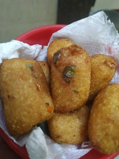 A picture of Suji nuggets.