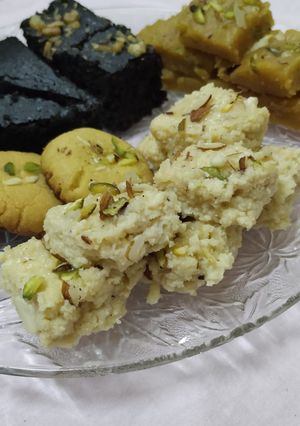 A picture of Kalakand Burfi.