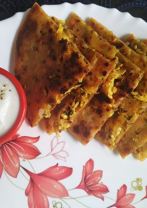 A picture of Gobhi Paratha.