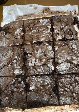 A picture of Fudge brownie.