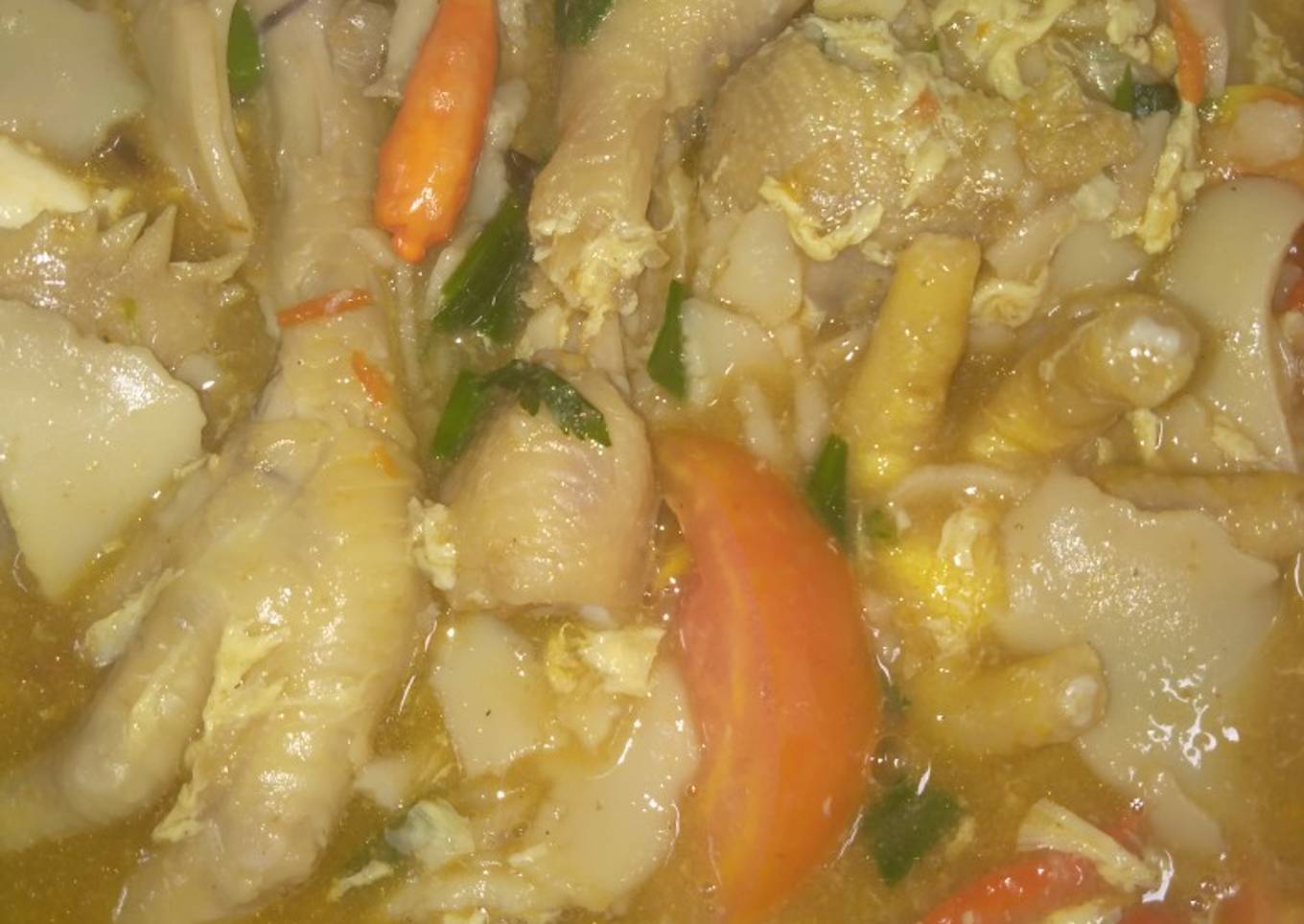Seblak kuah ceker