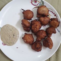 A picture of Mysore bhajji.