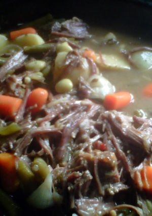 A picture of Punch Ya Mama Beef Stew Crock pot style.