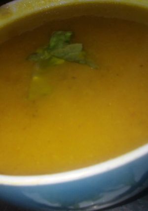 صورة لوصفة حساء 🍜 بطاطا والجزر