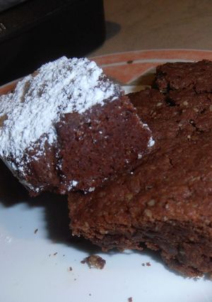 Φωτογραφία της συνταγής Brownies με ταχίνι. Τρώει η μαμά και στο παιδί δεν δίνει !!!