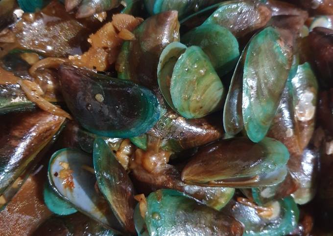 Kerang hijau saus tiram