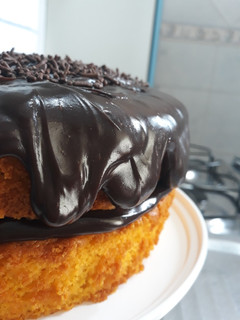 Foto de Bolo de cenoura com brigadeiro