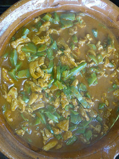 Una foto de Bistec en adobo con nopales a la Mario's