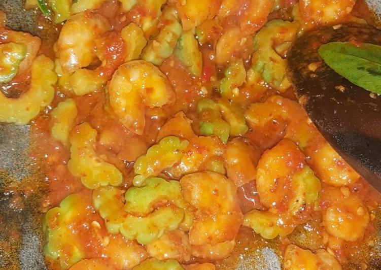 Cara Gampang Menyiapkan Tumis Pare Udang Ekonomis, Enak