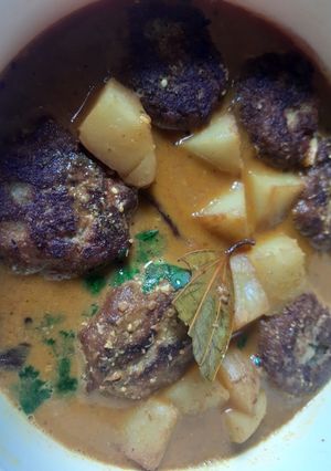কাঁচা কলার কোফতা (Kancha Kolar kofta curry recipe in Bengali) রেসিপির প্রধান ছবি