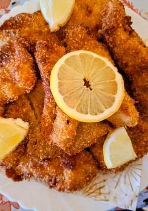 Klasszikus rántott harcsa recept fotója