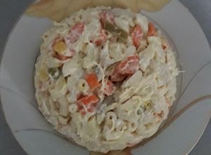 Una foto de Ensalada de pollo 🥗