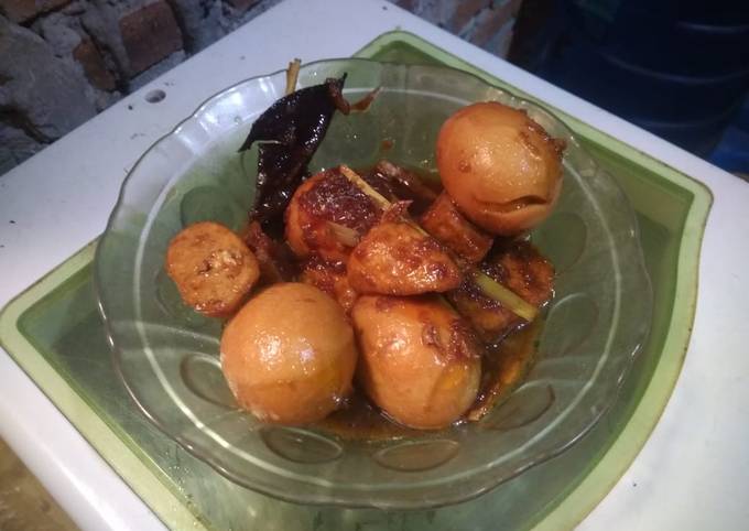 Semur telur dan tahu