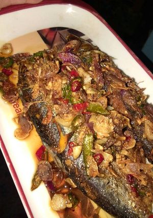 Foto resep Pindang goreng siram minyak bawang..