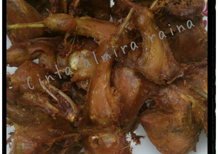 Resep Burung Puyuh Goreng oleh Cinta Almira Raina - Cookpad