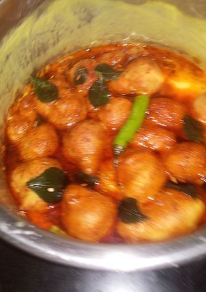 A picture of Onion pukode wali kadi(punjabi kadi).