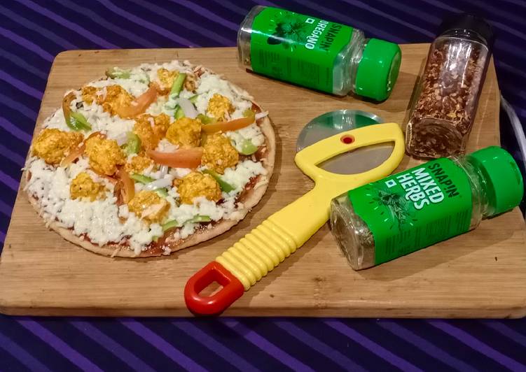 How to Prepare Super Quick Homemade Paneer pizza