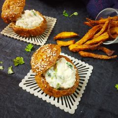 A picture of Baked buns filled aloo dip with pumpkin French fries.
