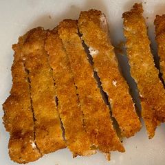 A picture of Ton katsu (fried pork).