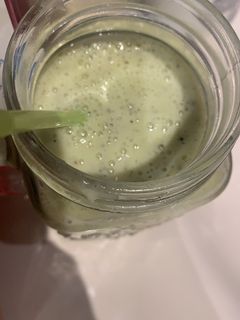 Una foto de Batido de kiwi 🥝
