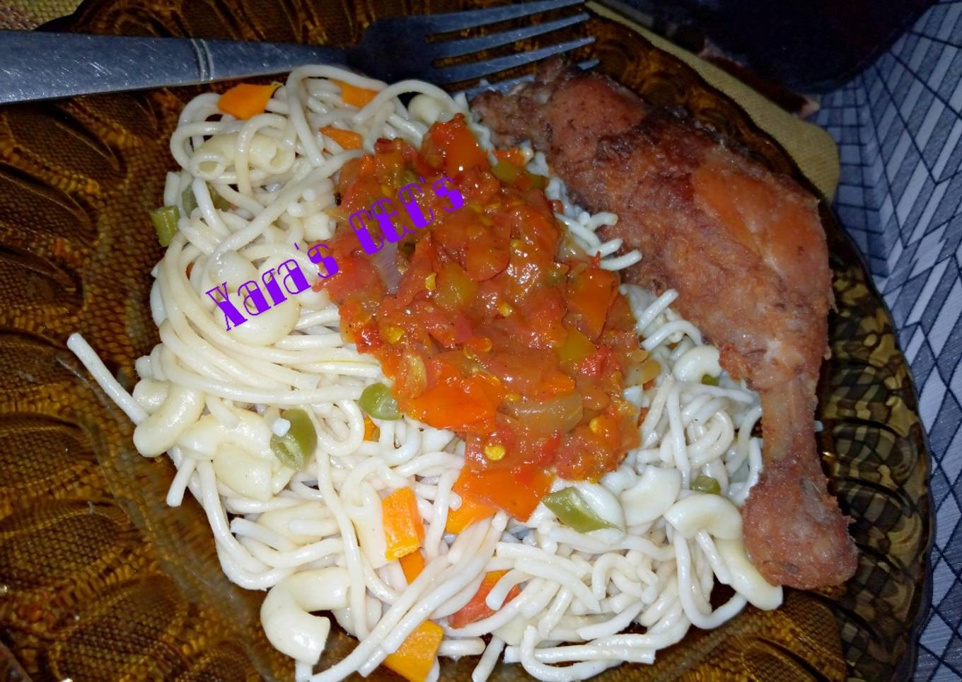 Spagh macaroni With Tomato Sauce