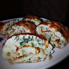 A picture of Spinach Fried Eggs.