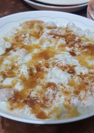 A picture of Dahi Phulki Chaat.