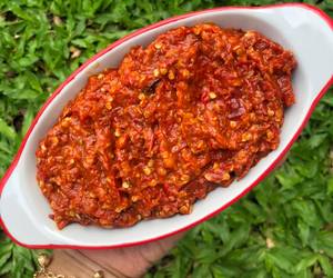 Fresh, Menyajikan Sambal pecel lele Lezat Mantap