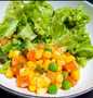 Langkah Mudah untuk Menyiapkan Resep  Veggie Salad simple yang Enak Banget, Enak