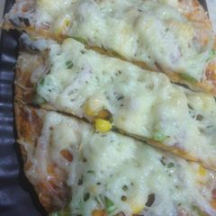 A picture of Pizza paratha.